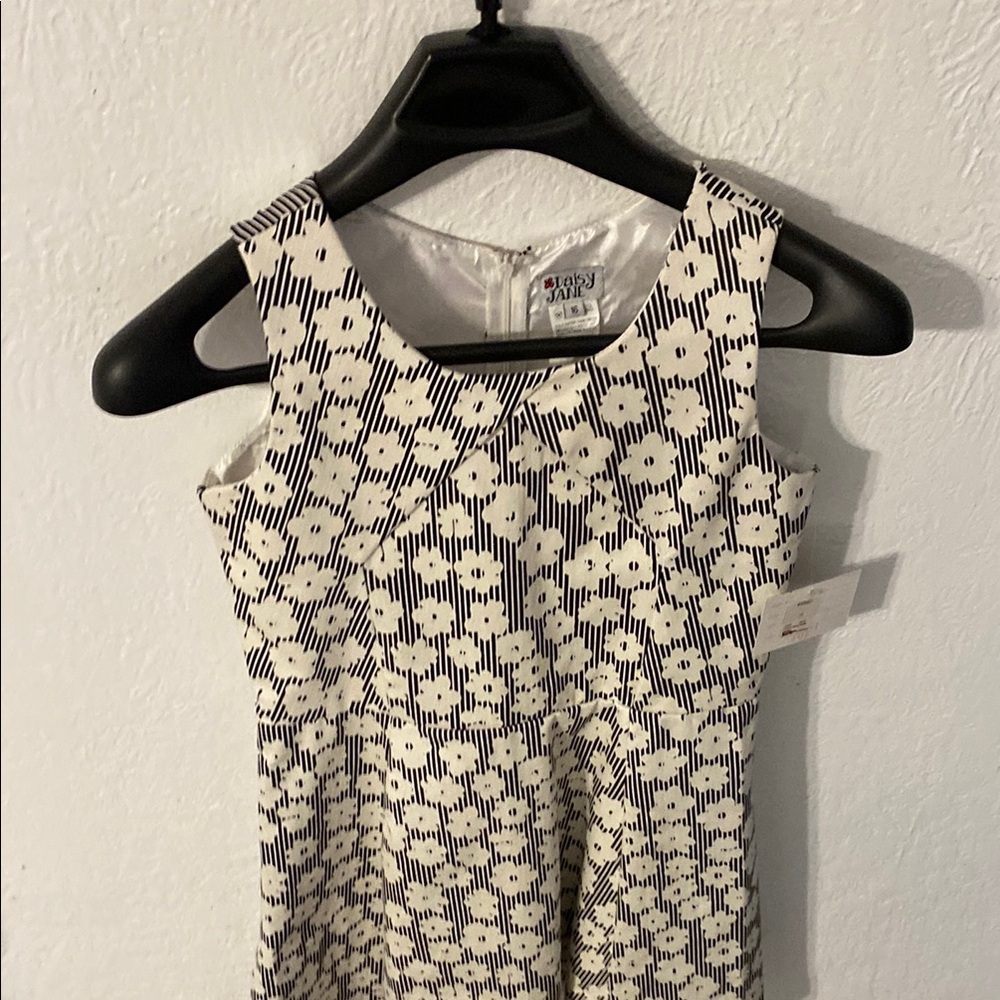 Navy and White Sleeveless Dress
